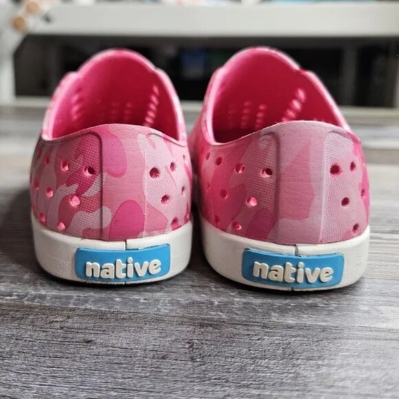 Native Shoes Jefferson Style Sneakers Size C8 pink colorway - Picture 2 of 7